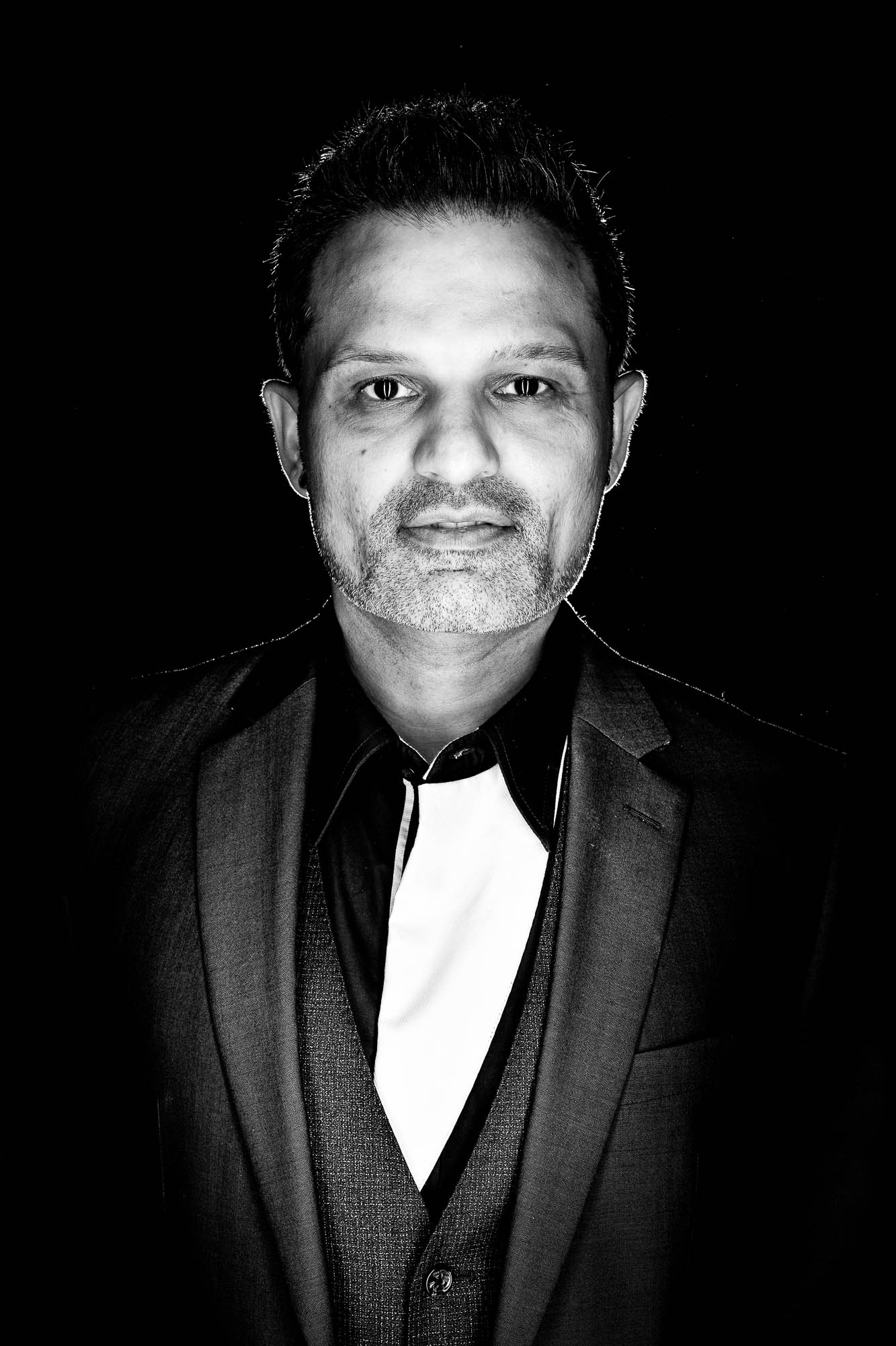 Export x3 Headshot  06435 Dez 01 2019 Headshots 2019  Miro Nicole Nadine 2